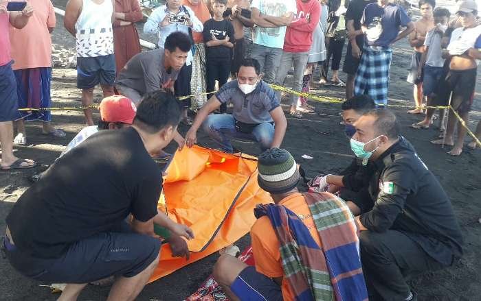 Warga Lombok Utara geger dengan penemuan mayat.