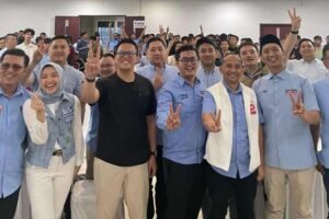 Foto bersama relawan Prabowo-Gibran