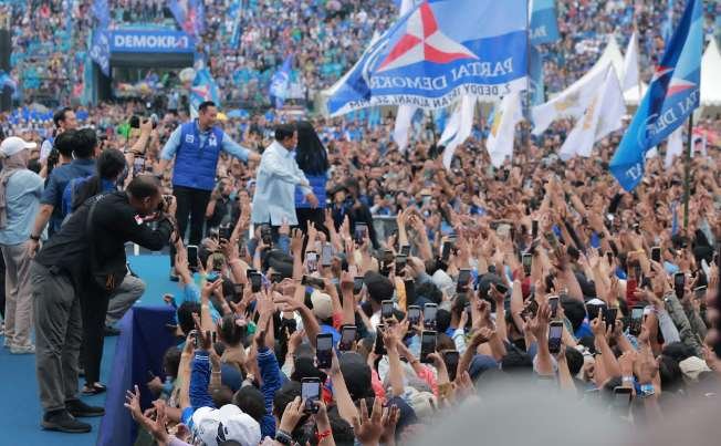 Prabowo kampanye di Kota Malang.