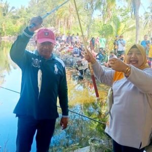 salah satu visi misi Paket MANIS maju dalam Pilkada Lombok Barat adalah ingin mengangkat kembali sektor pariwisata sehingga PAD Lombok Barat hidup kembali.