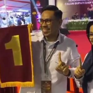 H Zaini Arony merasa sangat bersyukur Rintun mendapatkan nomor urut 1 sebagai pertanda akan menjadi juara 1 dalam perolehan suara di Pilkada Lombok Barat.