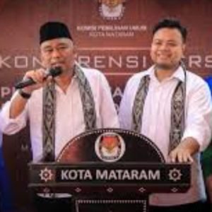 Kehadiran H Weis Arqurnain Lc dalam bursa Calon Wakil Walikota Mataram mendampingi H Lalu Aria Dharma (AQUR) memberi harapan baru bagi kalangan anak muda, kaum milenial dan Gen Z yang ada di Kota Mataram.