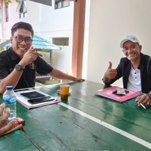 Dwi Yudhy Yudayana SH dan Apriyadin SH, Tim Kuasa Hukum AH dan YN.