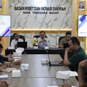 BRIDA NTB menggelar Focus Group Discussion (FGD) bertajuk “Meningkatkan Sinergi Multi-Pihak dalam Riset Energi Baru Terbarukan Indonesia” Rabu (8/10) siang.