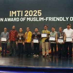 NTB mendapatkan dua penghargaan bergengsi pada ajang Indonesia Muslim Travel Index (IMTI) 2025 yang diselenggarakan oleh Bank Indonesia.