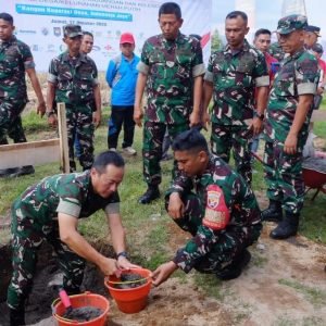 Pangdam IX/Udayana Mayjen TNI Piek Budyakto, memimpin secara resmi peletakan batu pertama (groundbreaking) pembangunan Koperasi Desa/Kelurahan Merah Putih (KDKMP) se-Indonesia.