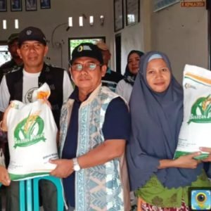 Jumat Salam adakan kegiaitan Operasi Pasar Besar SPHP di Desa Kalianyar (ntbprov.go.id)