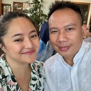Marshanda dan Vicky Prasetyo dikabarkan akan menikah