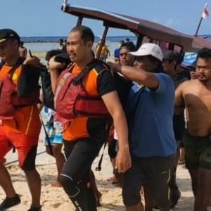 Tabrakan boat di Gili Meno