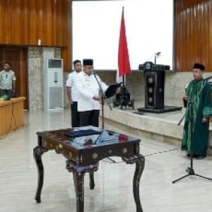 Ibnu Salim resmi dilantik sebagai Pj Sekda NTB