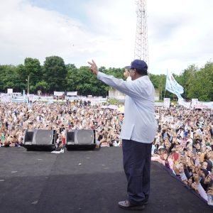 Prabowo sapa puluhan ribu warga Subang.