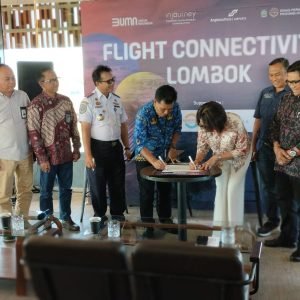 Penandatangan dukungan flight connectivity Lombok jelang MotoGP di Bukit 360 Sirkuit Mandalika